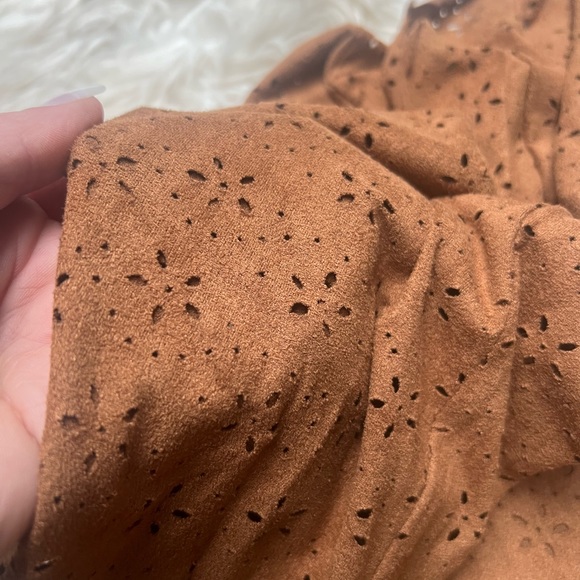 Suede Floral Cut Out Midi Skirt - Picture 4 of 7